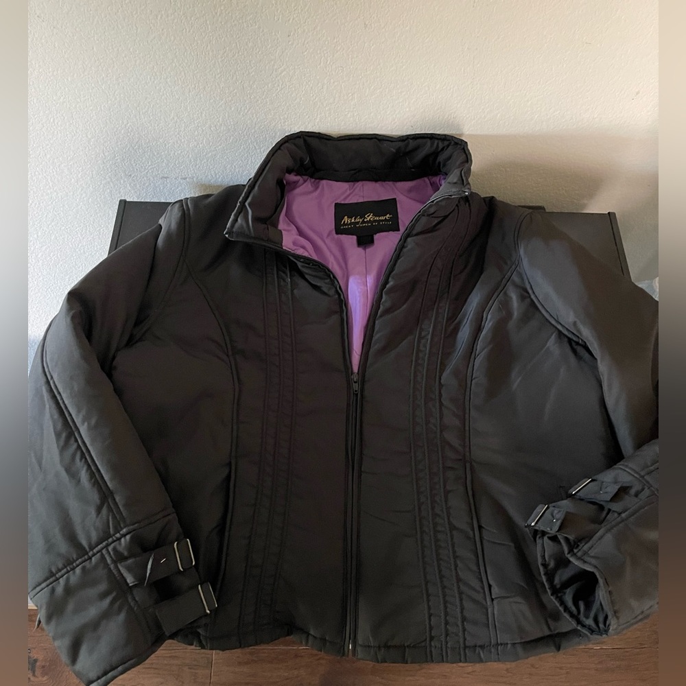 Short black jacket